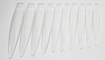 200 pcs. Stiletto Tips clear long